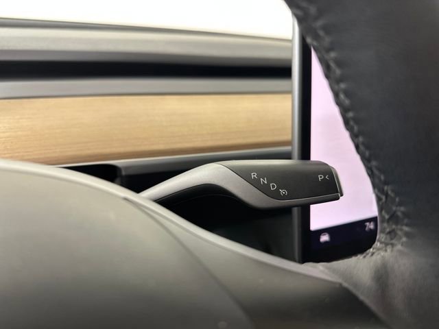 Used 2023 Tesla Model Y Long Range image 17