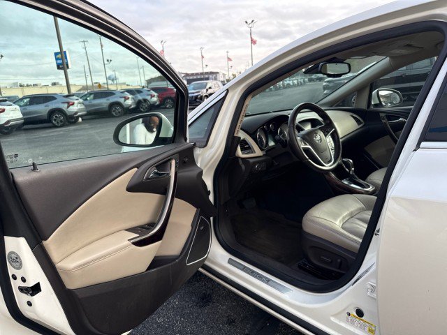 Used 2016 Buick Verano Leather w/ Driver Confidence Package FWD image 13