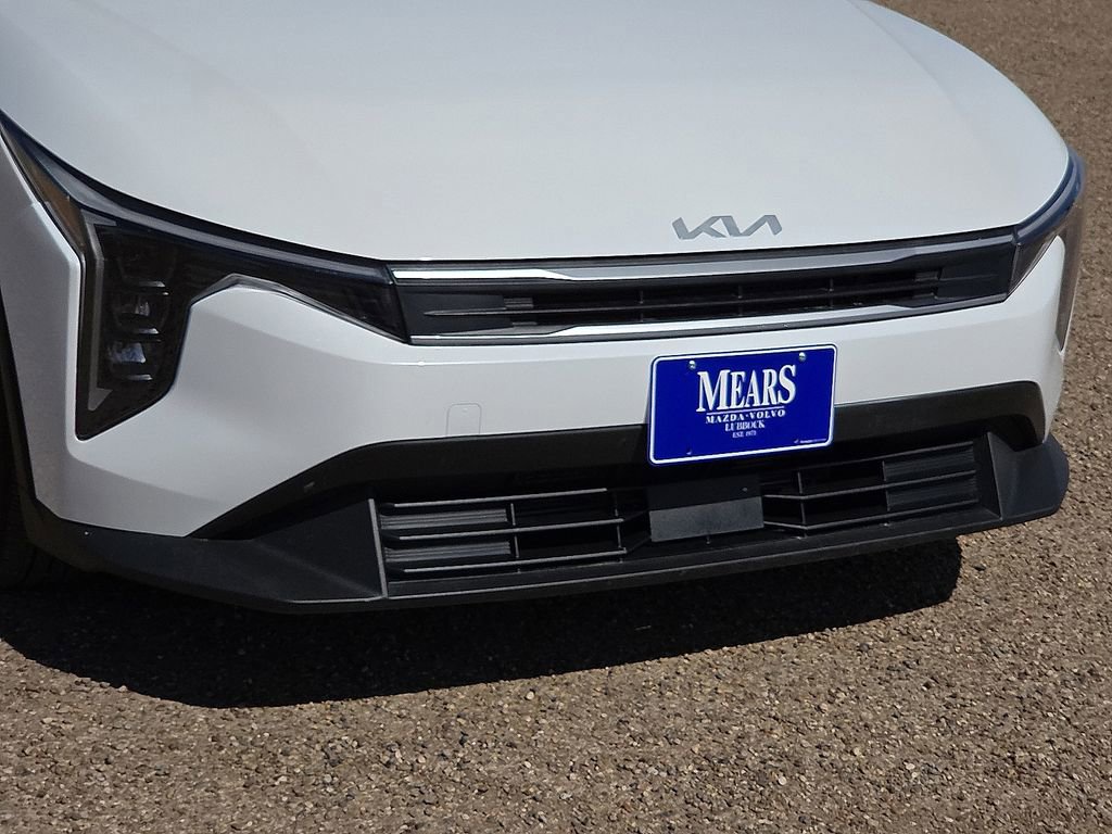 Used 2026 Kia K4 LXS image 9