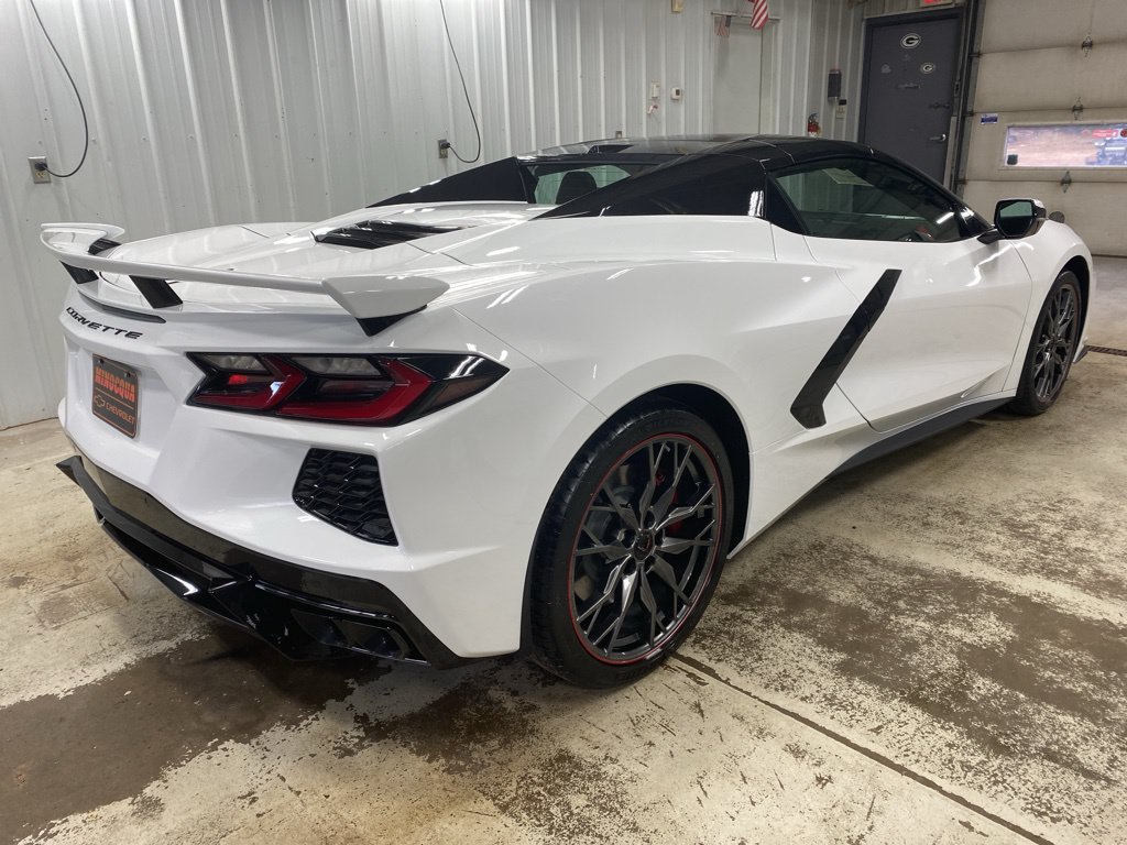 Used 2026 Chevrolet Corvette Stingray Premium Conv w/ Z51 Performance Package RWD image 15