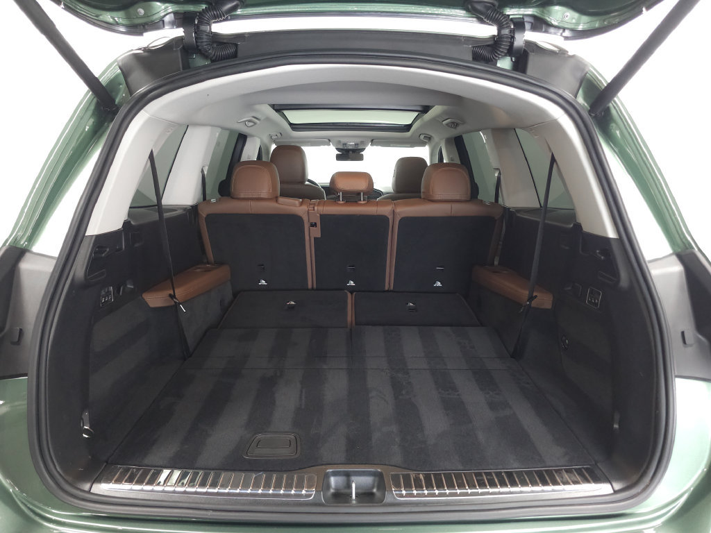 Certified 2026 Mercedes-Benz GLS 450 4MATIC w/ AMG Line Exterior image 32