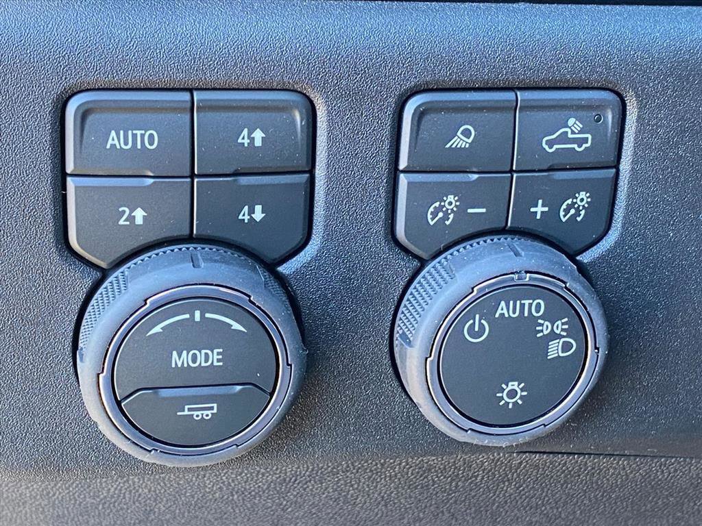 New 2026 Chevrolet Silverado 1500 LT w/ Z71 Off-Road Package image 16