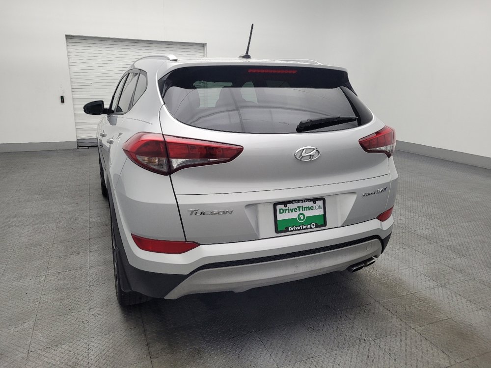 Used 2017 Hyundai Tucson Sport image 6