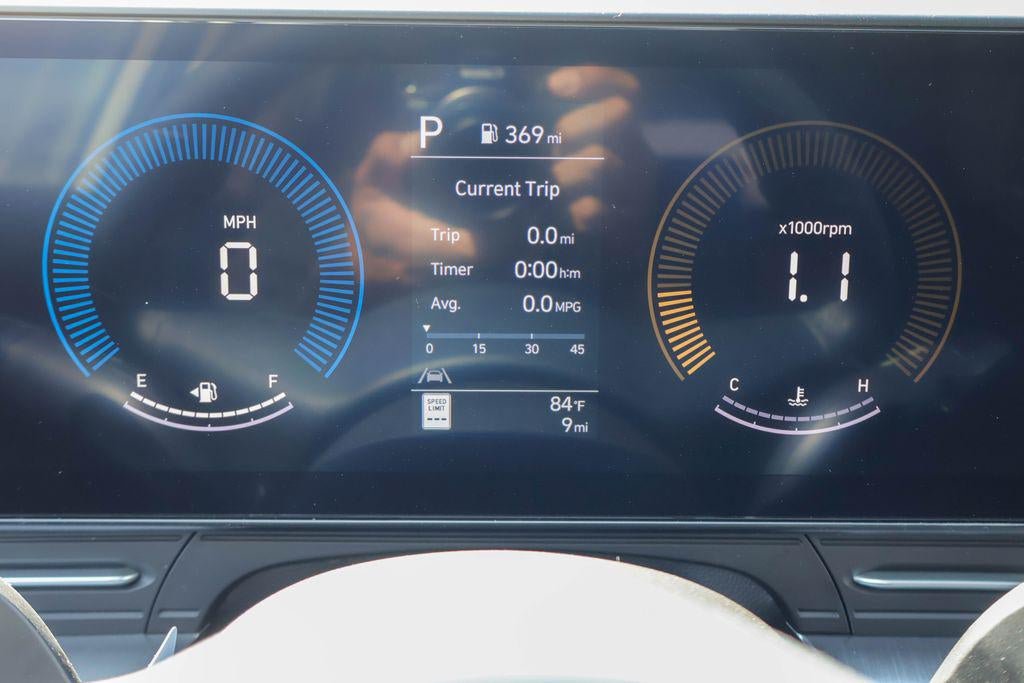 New 2026 Hyundai Kona SEL Sport FWD image 11