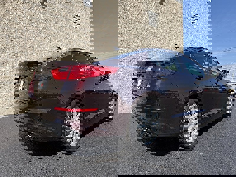 Used 2015 Kia Optima EX w/ EX Premium Package image 3