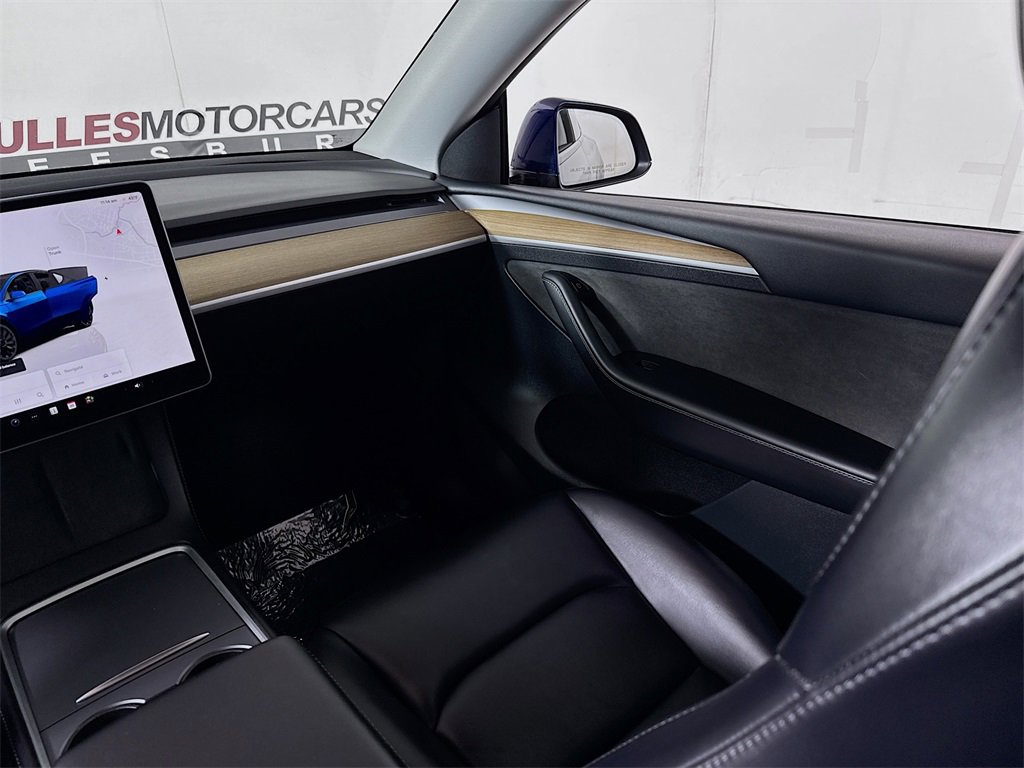 Used 2023 Tesla Model Y Performance image 24