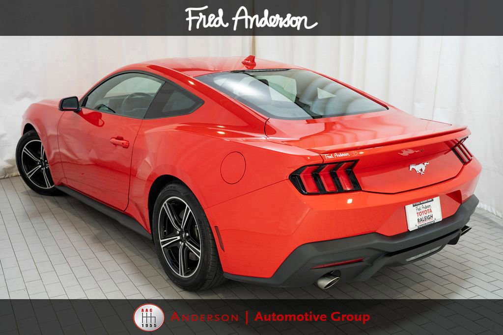 Used 2024 Ford Mustang Premium RWD image 5