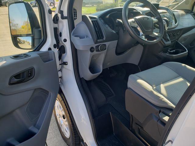 Used 2016 Ford Transit 350 XLT image 10