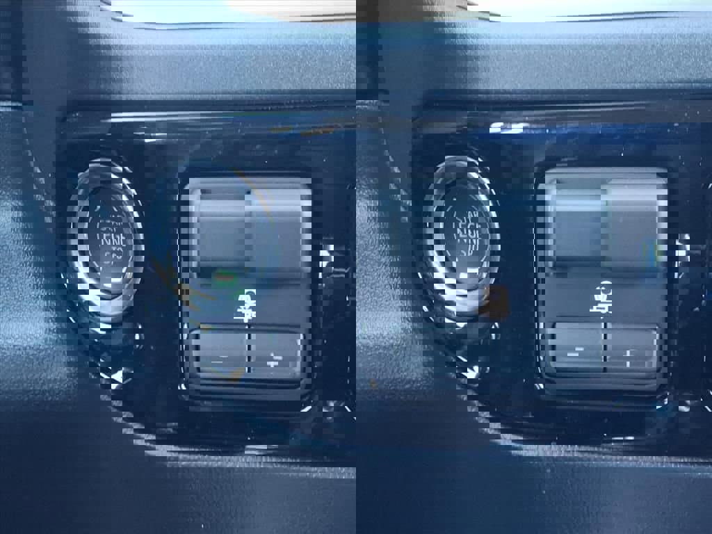 New 2026 Chevrolet Silverado 1500 LT w/ All Star Edition Plus image 14