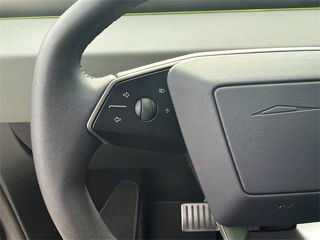 Used 2025 Tesla Cybertruck AWD Crew Cab image 35