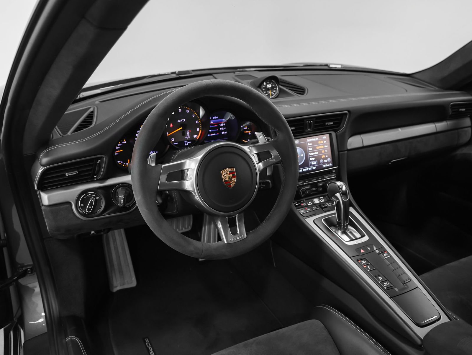 Certified 2015 Porsche 911 GT3 image 46