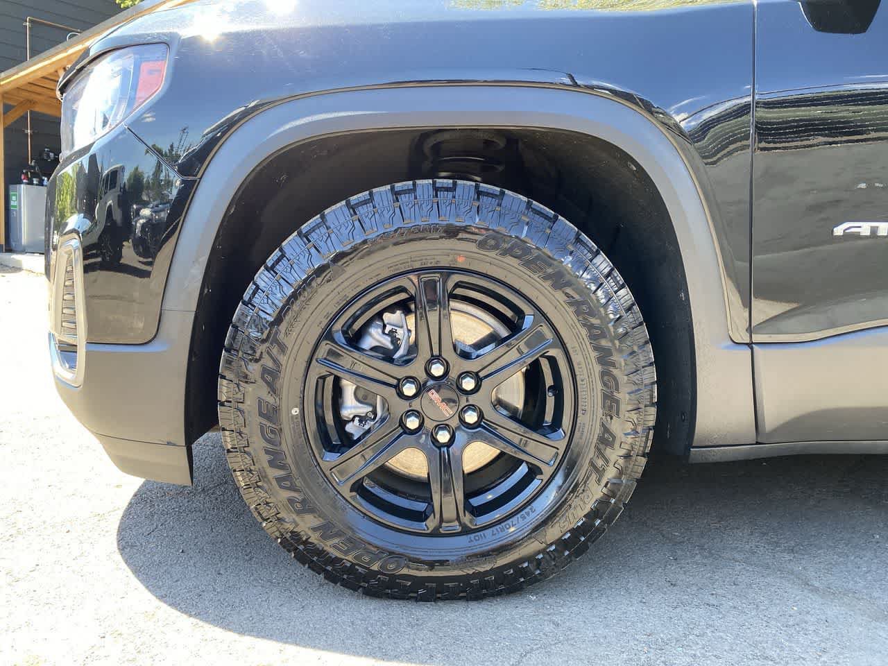 Used 2022 GMC Acadia AT4 w/ Preferred Package AWD/4WD image 11