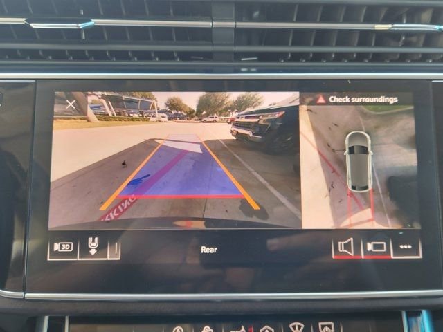 Used 2020 Audi Q8 Prestige image 6
