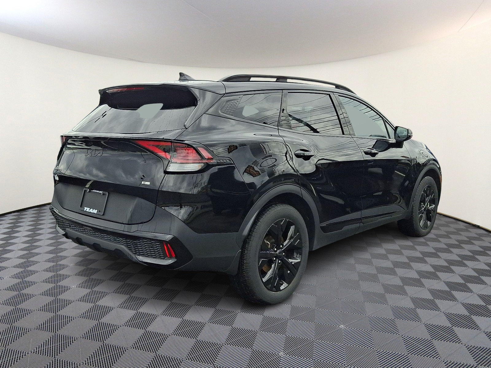 Used 2025 Kia Sportage X-Line AWD/4WD image 6