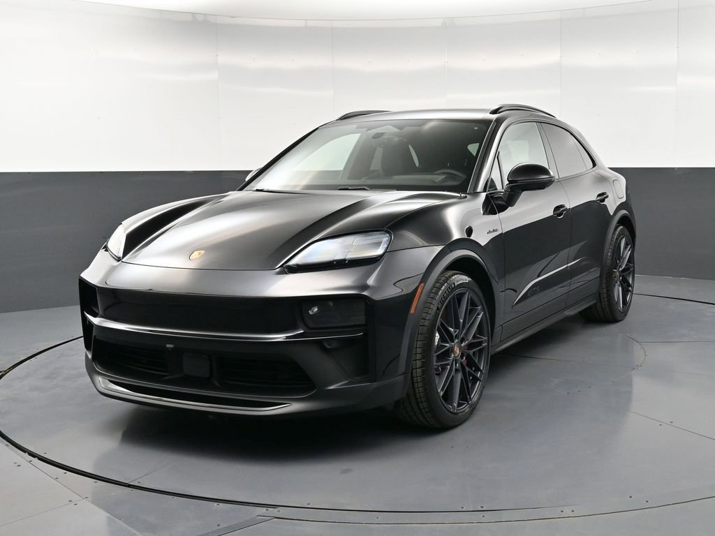 New 2026 Porsche Macan GTS Electric AWD/4WD image 6