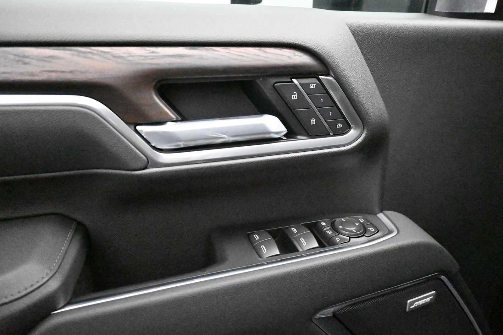 New 2026 GMC Sierra 2500 SLT w/ SLT Premium Package AWD/4WD image 10