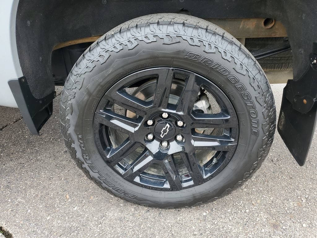 Certified 2024 Chevrolet Silverado 1500 LT Trail Boss w/ LT Trail Boss Premium Package AWD/4WD image 32