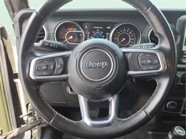 Used 2022 Jeep Gladiator Overland w/ Popular Equipment Package AWD/4WD image 21
