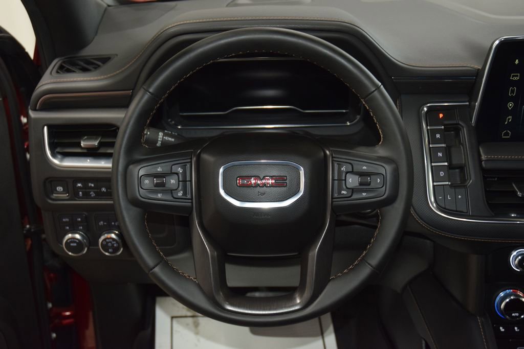 Used 2024 GMC Yukon AT4 AWD/4WD image 38