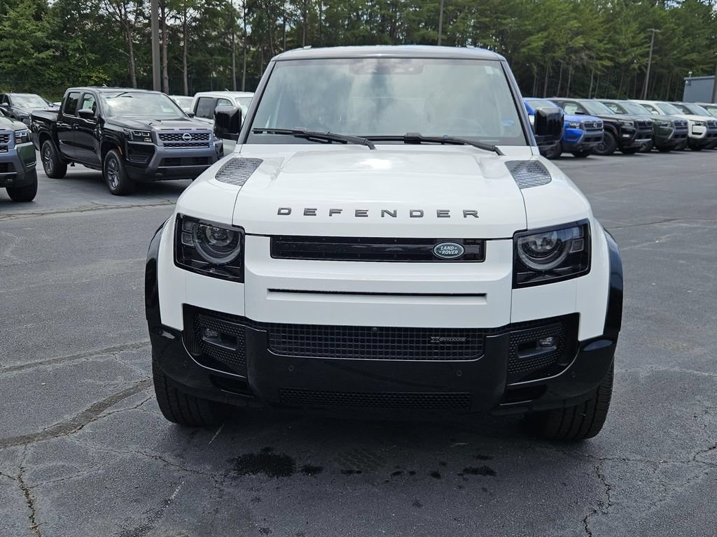 Used 2022 Land Rover Defender 110 X-Dynamic HSE AWD/4WD image 8