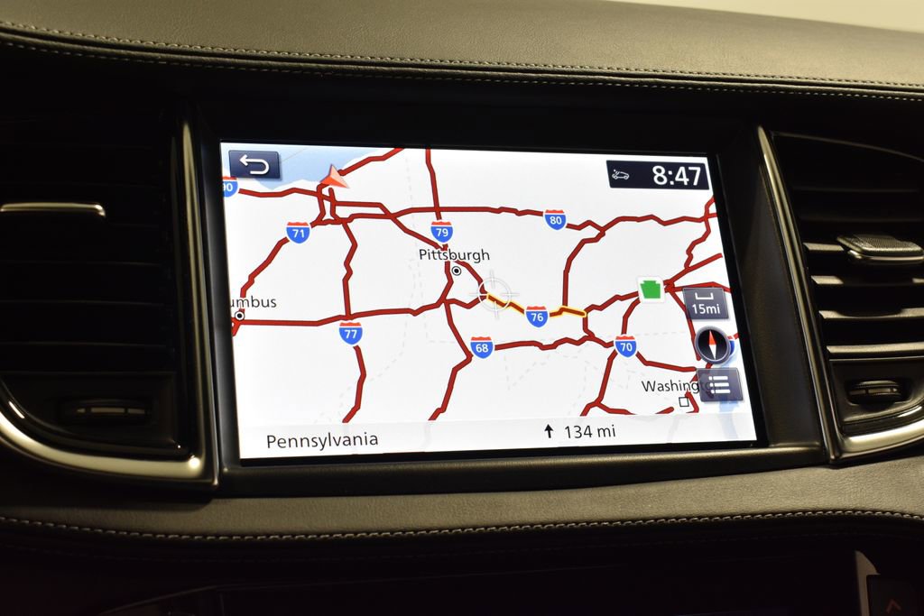 Certified 2025 INFINITI QX55 Essential w/ Accent Package image 5