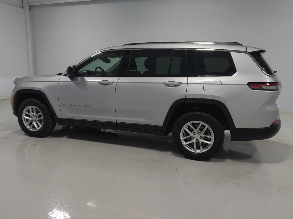 Used 2023 Jeep Grand Cherokee L Laredo AWD/4WD image 3