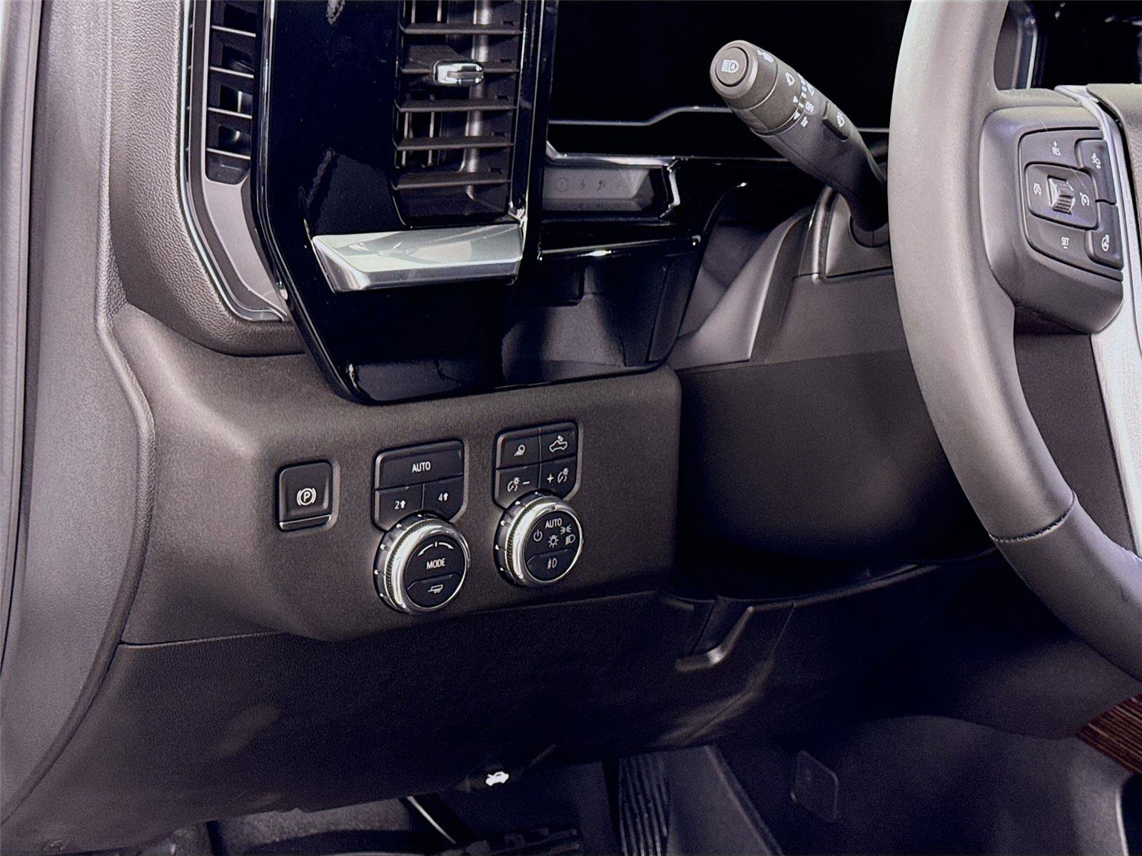 New 2025 GMC Sierra 1500 Elevation w/ Preferred Package image 5