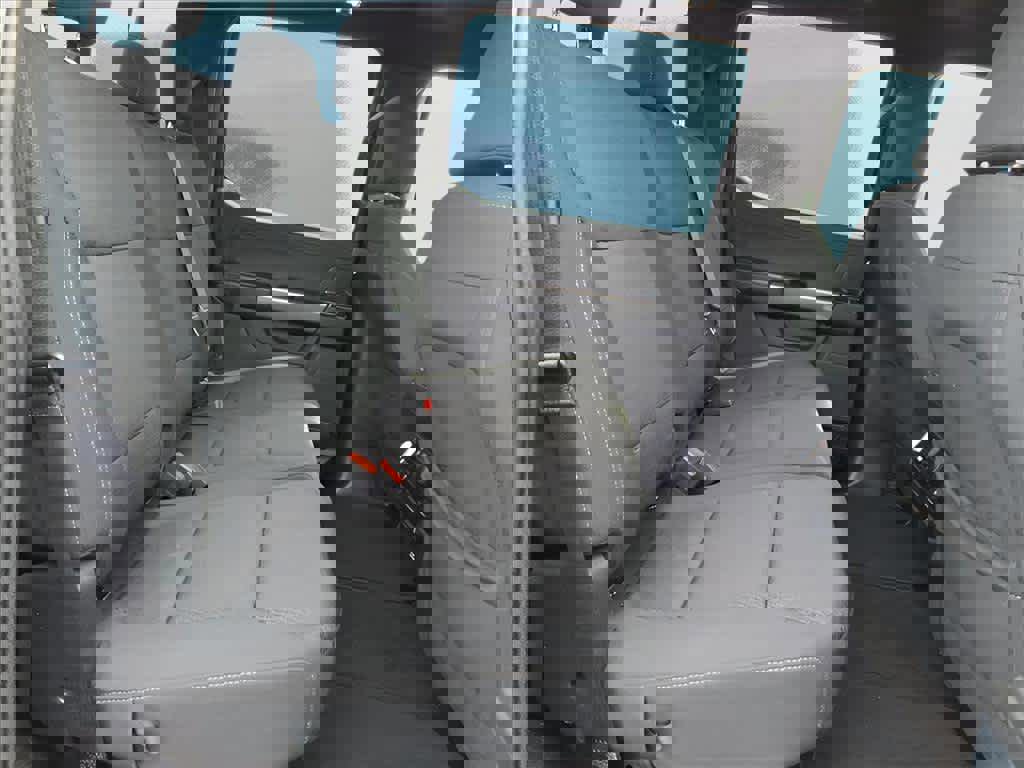 Certified 2022 Ford F150 XLT w/ Equipment Group 302A High image 11