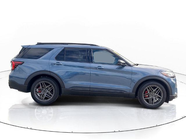 Certified 2026 Ford Explorer ST w/ Sun And Sound Package AWD/4WD image 4
