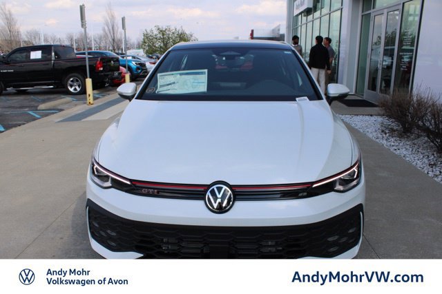 New 2026 Volkswagen GTI SE FWD image 2