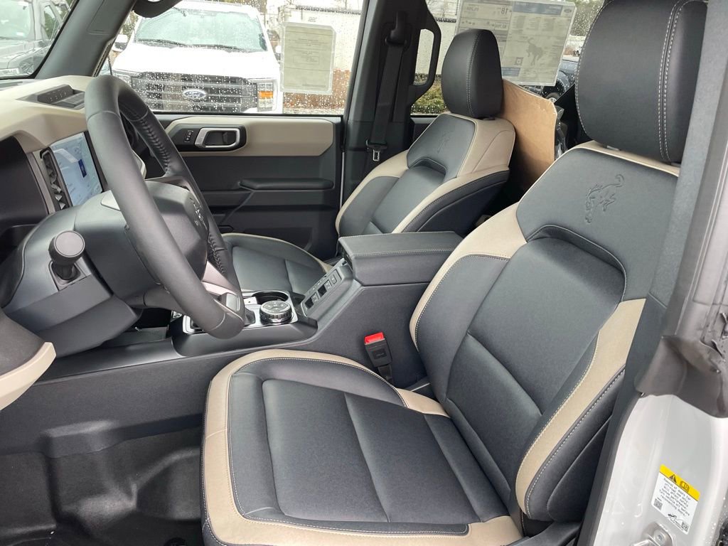 New 2026 Ford Bronco Big Bend w/ Black Diamond Package image 8