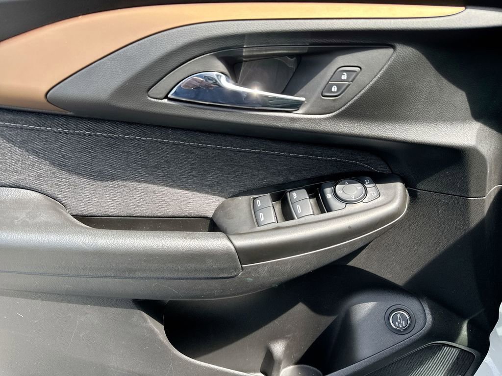 Used 2023 Chevrolet TrailBlazer ACTIV w/ Sun and Liftgate Package image 15