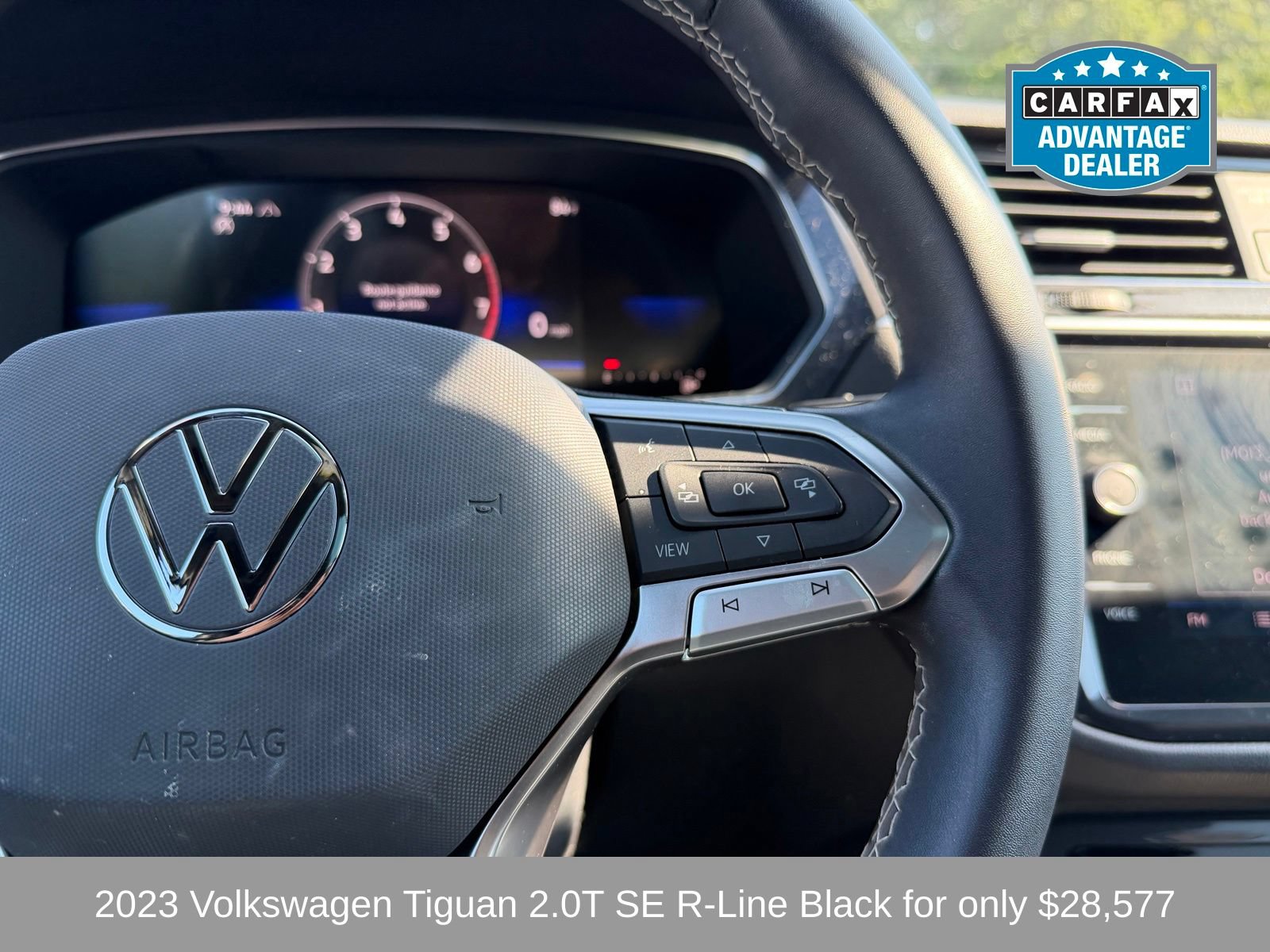 Used 2023 Volkswagen Tiguan SE R-Line AWD/4WD image 16