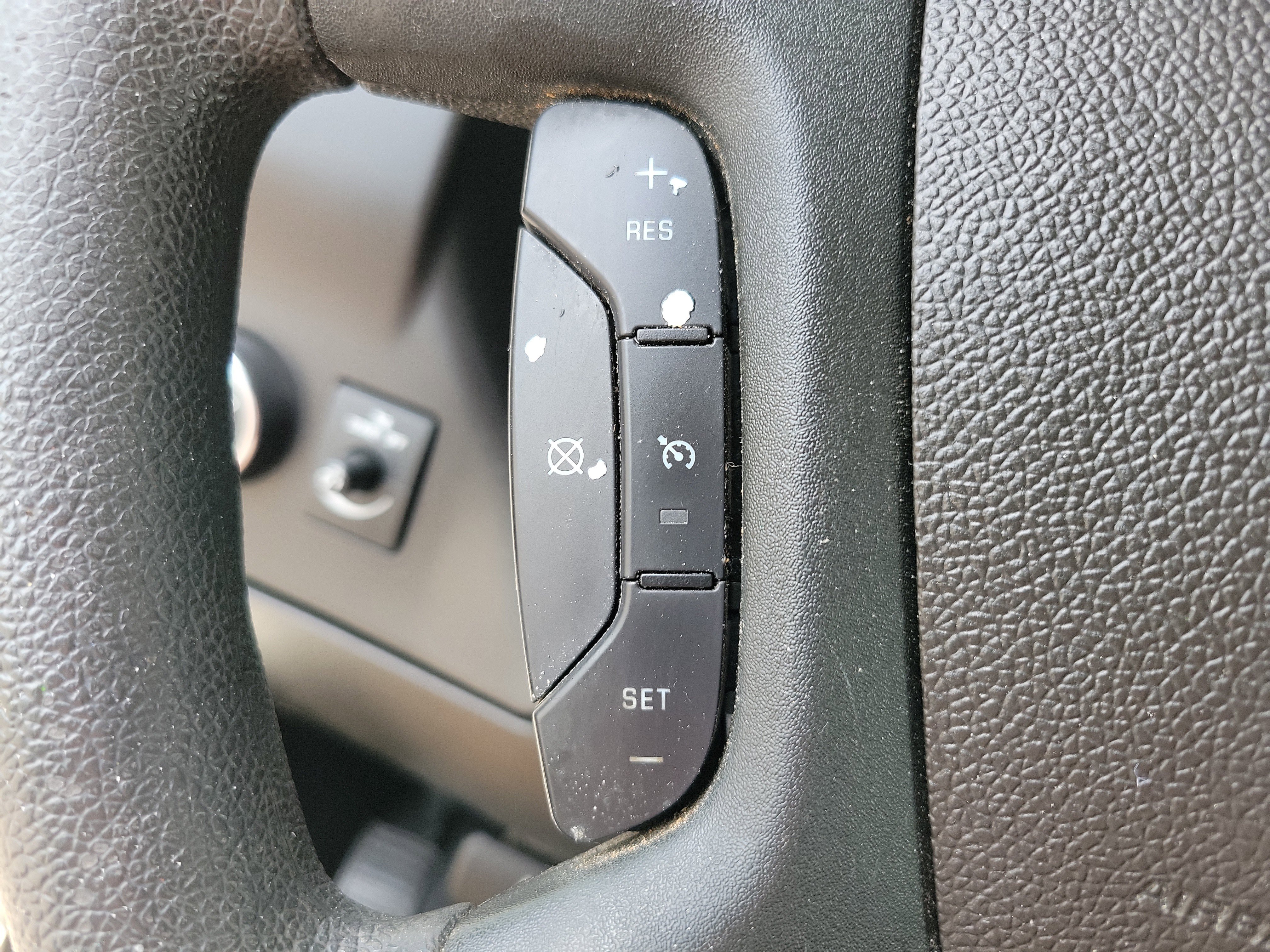 Used 2019 Chevrolet Express 3500 LT w/ LT Preferred Equipment Group RWD image 11