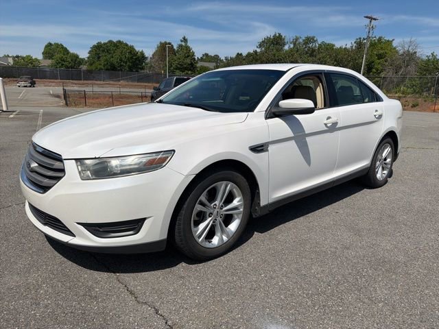 Used 2014 Ford Taurus SEL w/ Equipment Group 201A image 6