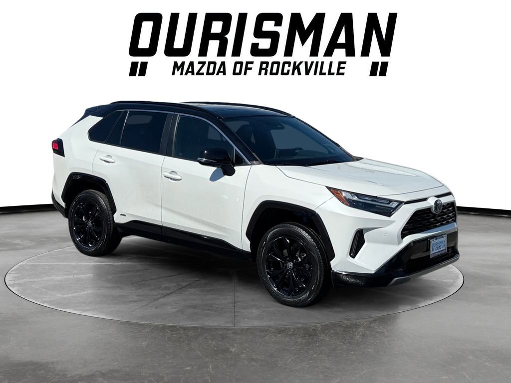 Used 2022 Toyota RAV4 XSE image 1