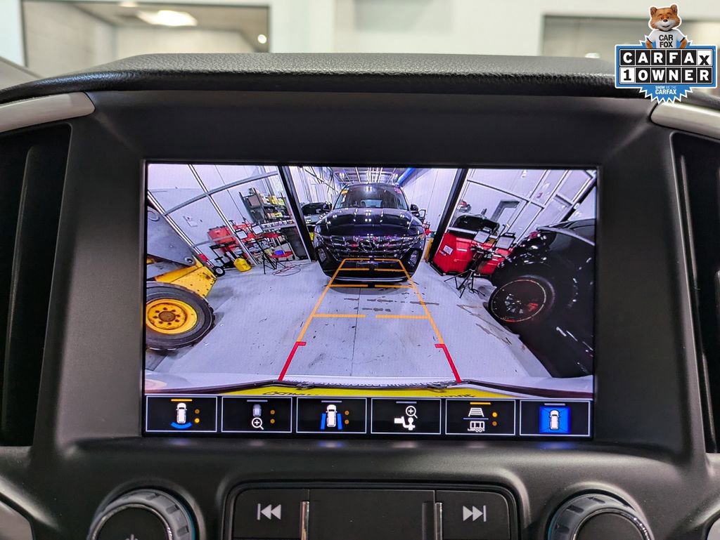 Used 2022 GMC Terrain SLT w/ Infotainment Package II AWD/4WD image 14