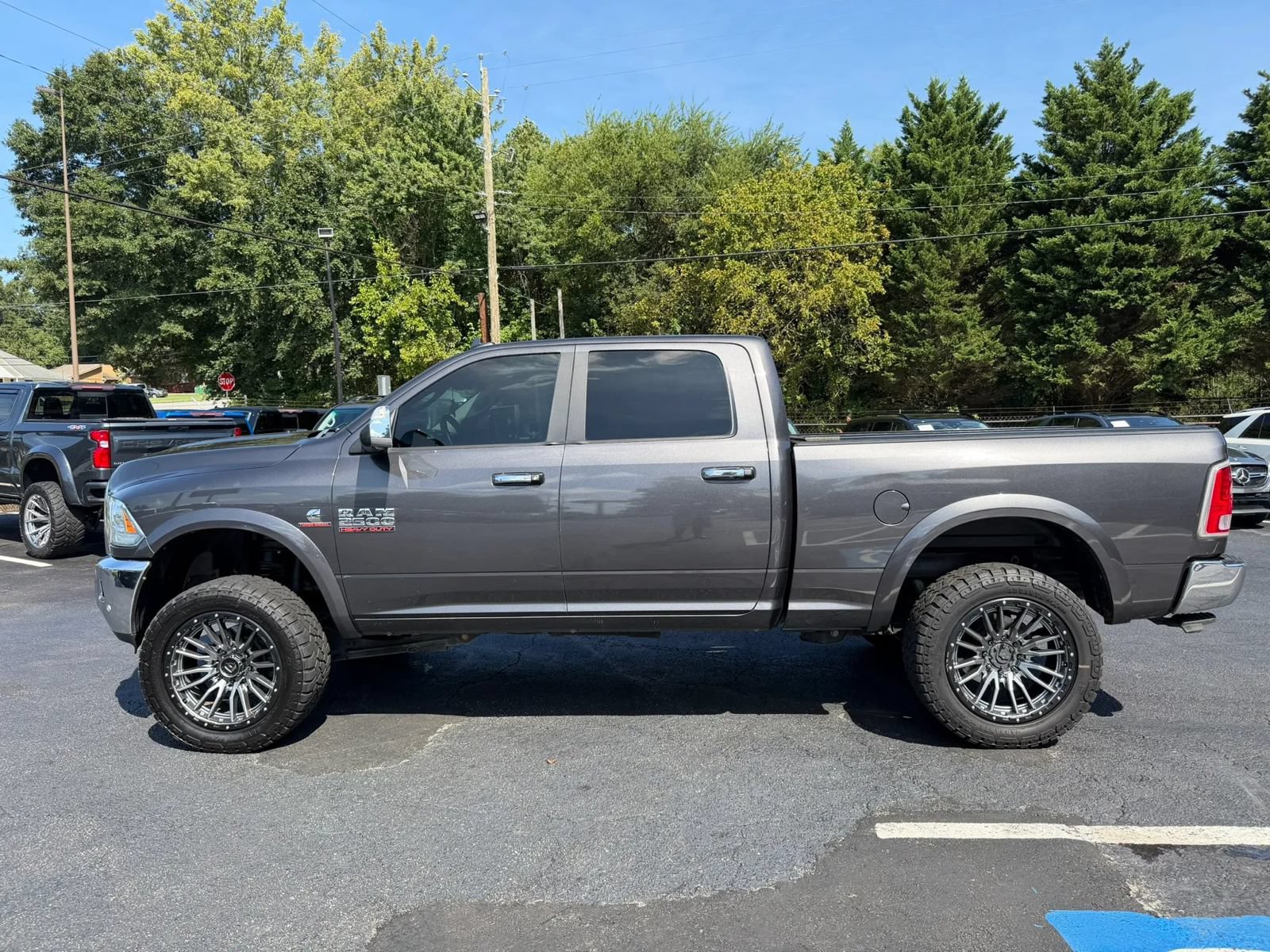 Used 2018 RAM 2500 Laramie w/ Convenience Group AWD/4WD image 5