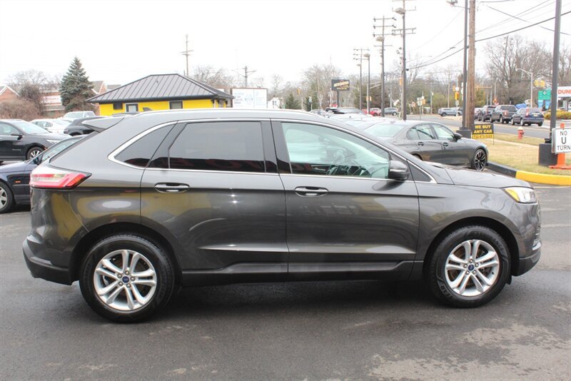Used 2020 Ford Edge SEL w/ Convenience Package AWD/4WD image 23
