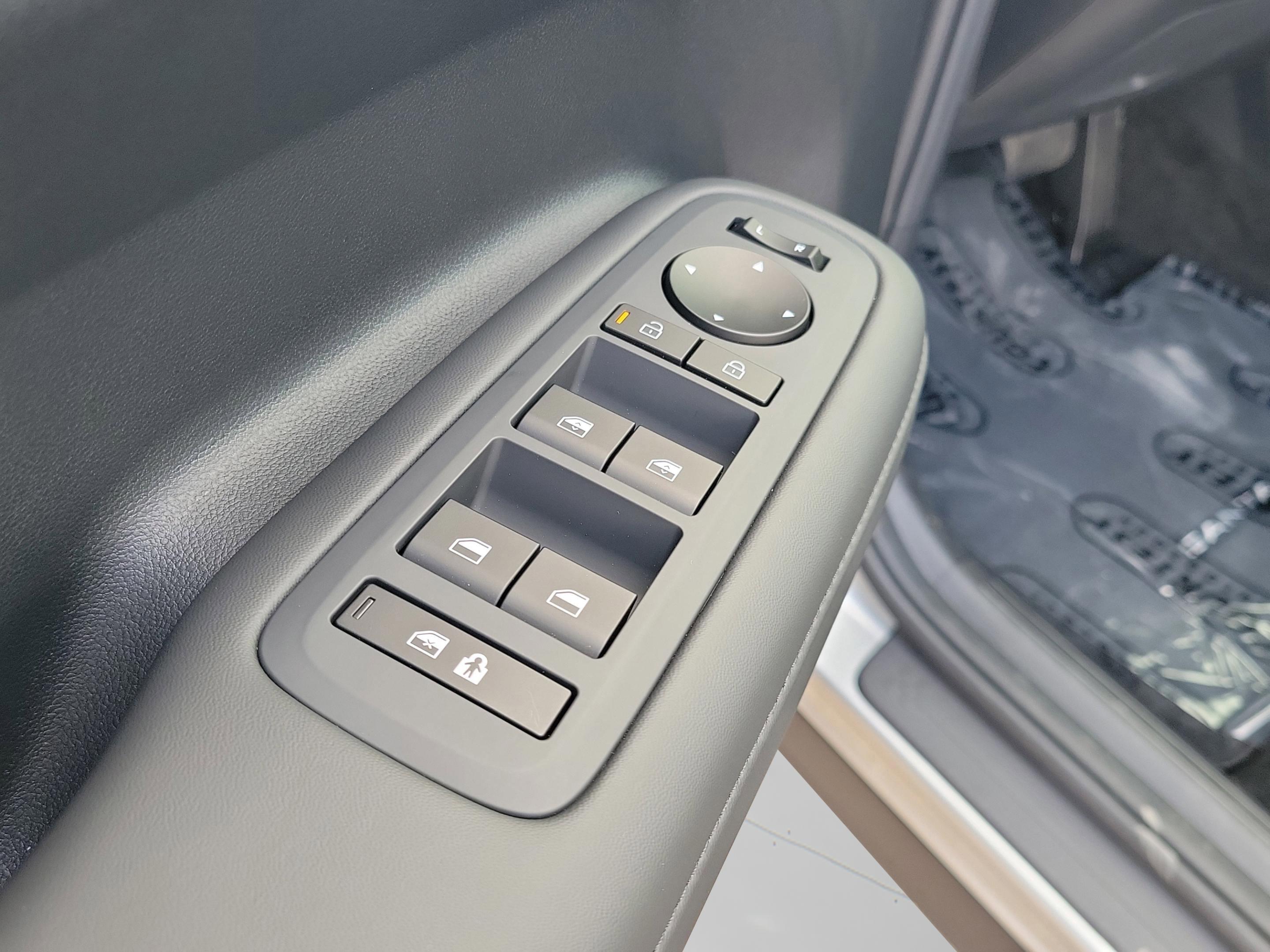 New 2026 Hyundai Santa Fe XRT image 21