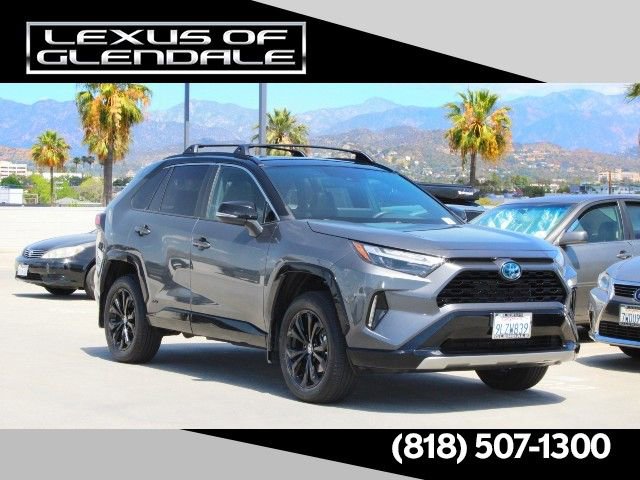 Used 2024 Toyota RAV4 XSE w/ Weather Package AWD/4WD image 1