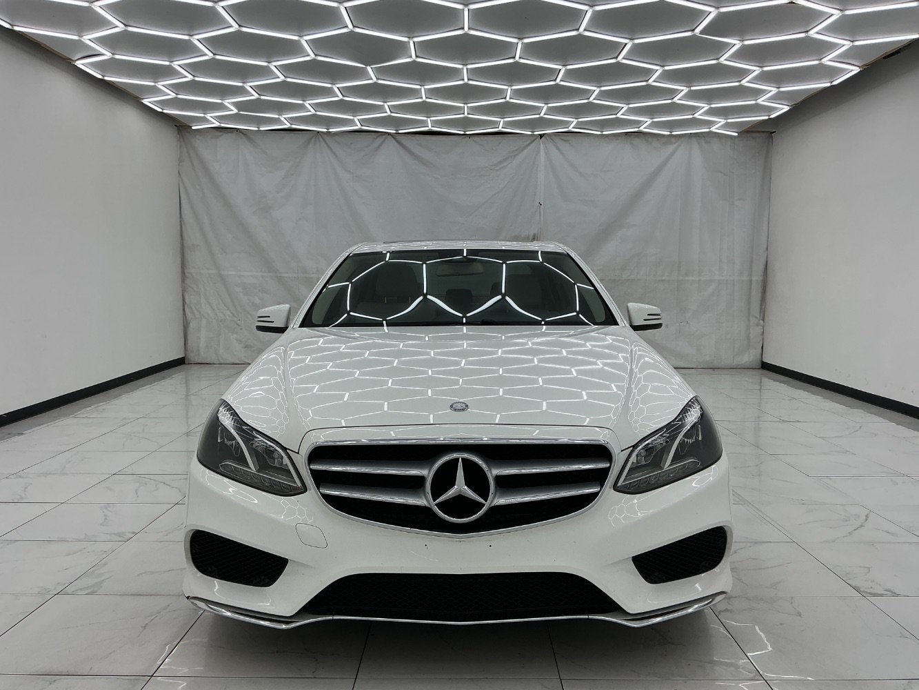 Used 2015 Mercedes-Benz E 350 4MATIC Sedan w/ Premium 1 Package image 5