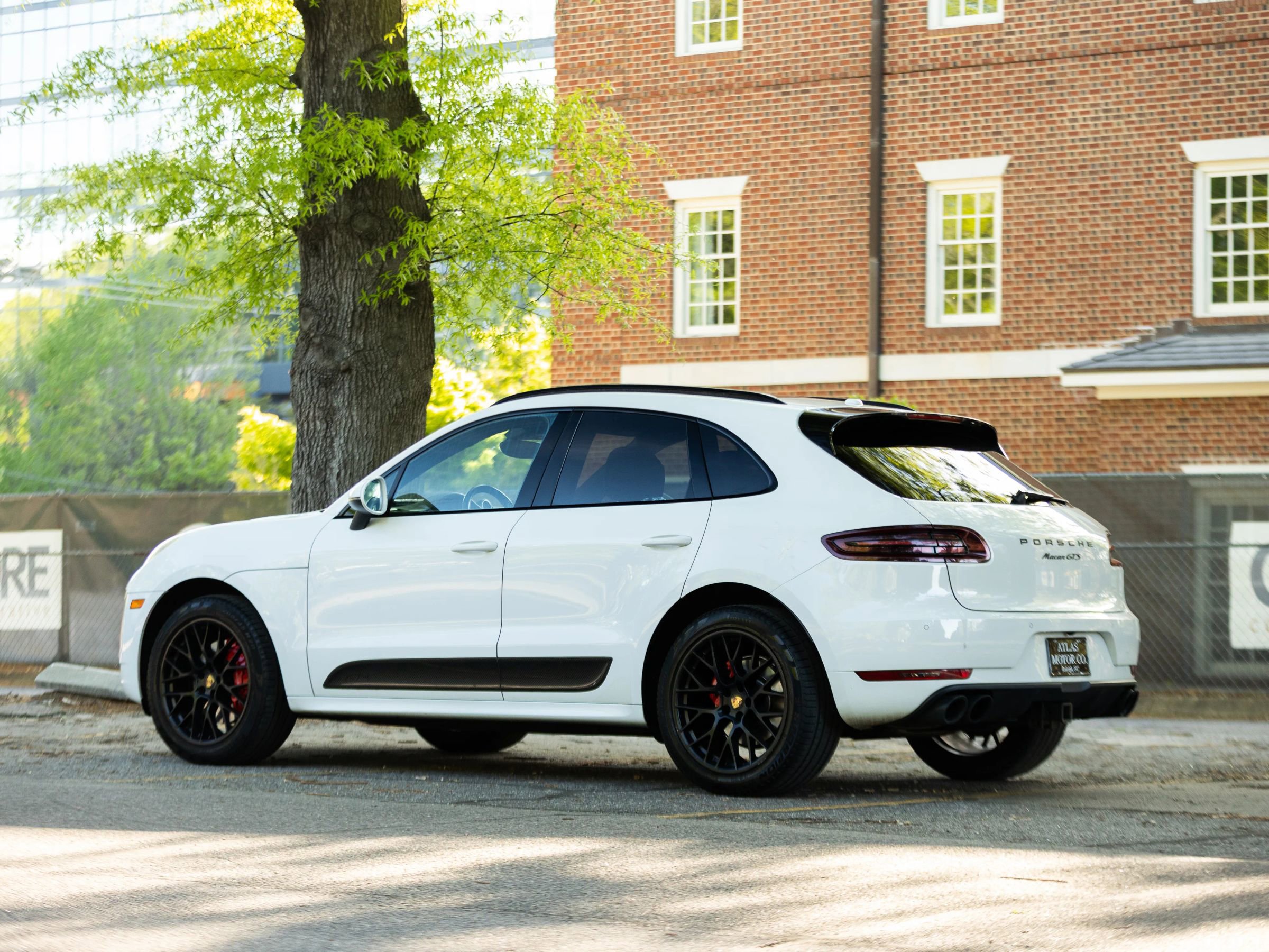 Used 2017 Porsche Macan GTS AWD/4WD image 10