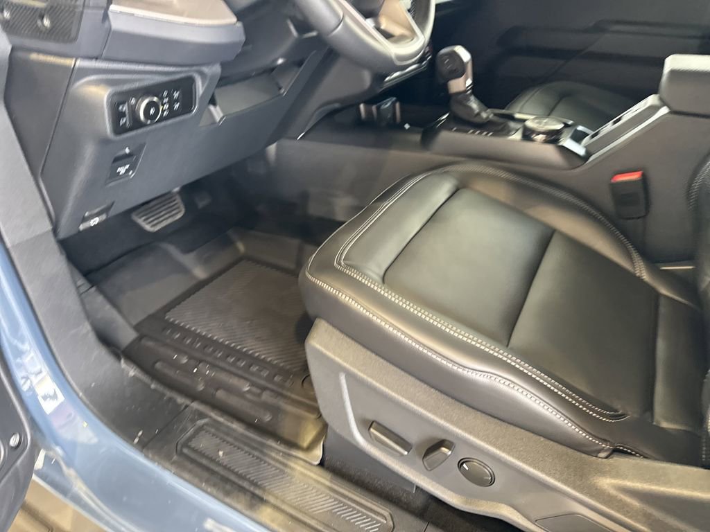 New 2025 Ford Bronco Outer Banks image 24