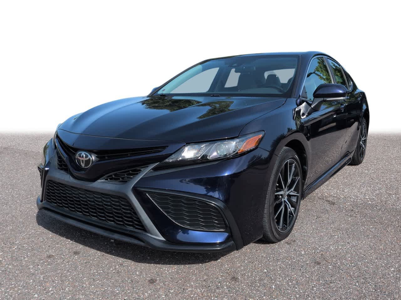 Certified 2021 Toyota Camry SE w/ Cold Weather Package FWD video 1