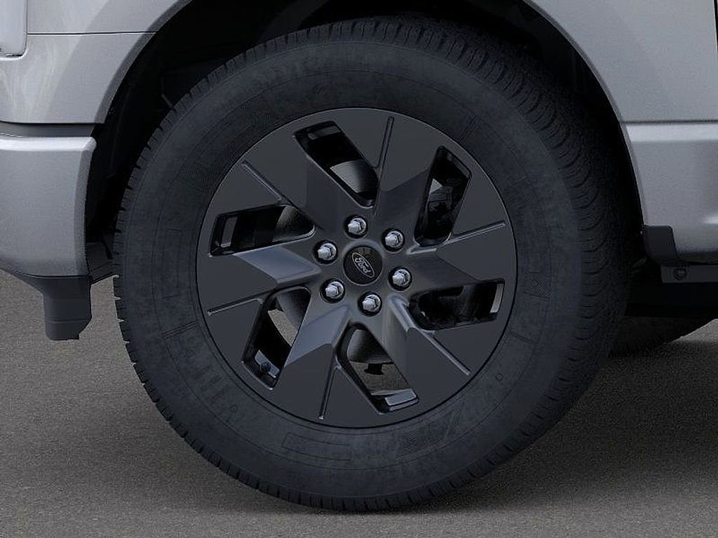 New 2025 Ford F150 Lightning Flash image 19
