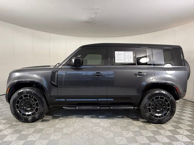 Certified 2025 Land Rover Defender 110 V8 AWD/4WD image 7