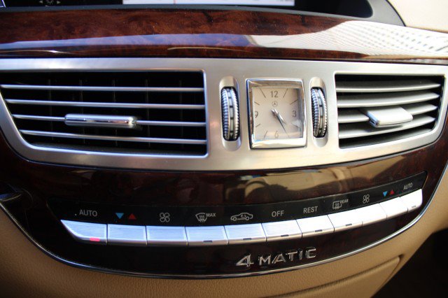 Used 2013 Mercedes-Benz S 550 4MATIC image 36