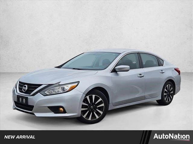 Used 2018 Nissan Altima 2.5 SV image 1