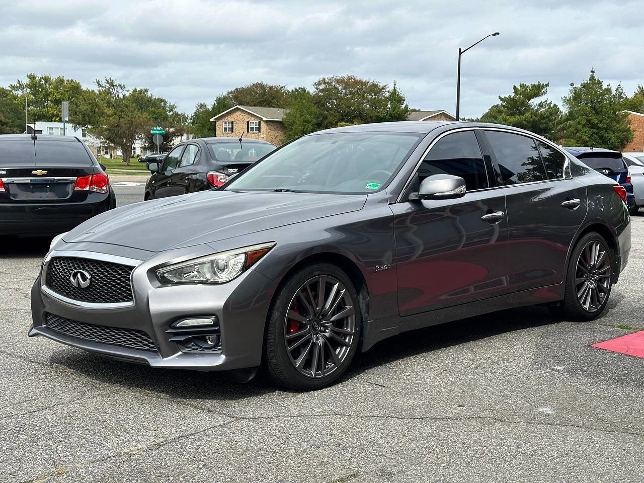 Used 2017 INFINITI Q50 Red Sport 400 image 11